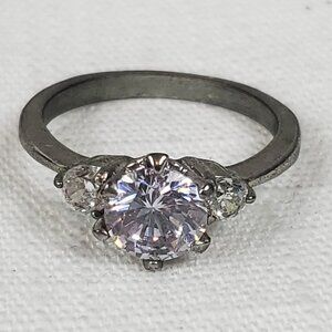 Beautiful Light Purple & Clear Stone Silver Tone Ring Sz 14mm US 7